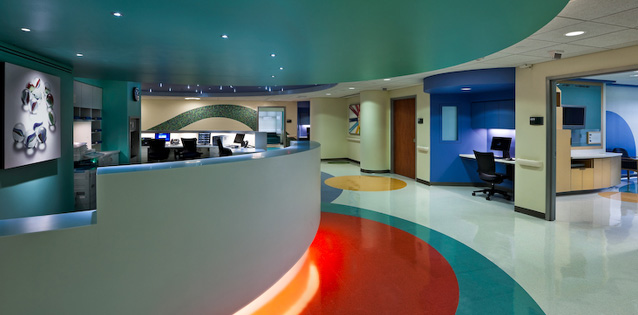 <i>Coloured printed flooring at Helen DeVos Children’s Hospital in Michigan aides orientation makes the unit look less clinical</i>
